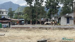 प्रहरीले बनाउन लागेको पेट्रोल पम्पको विरोध किन गर्दैछन् पोखराका स्थानीय?